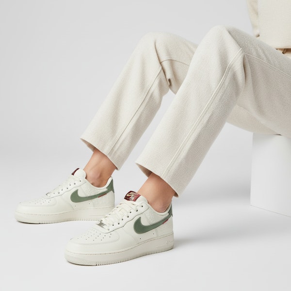 ナイキ エアフォース 1 ロー 'イヤー オブ ザ スネーク' HV5979-130 HV5979-130 Order ナイキ エアフォース 1 ロー 'イヤー オブ ザ スネーク' HV5979-130 HV5979-130