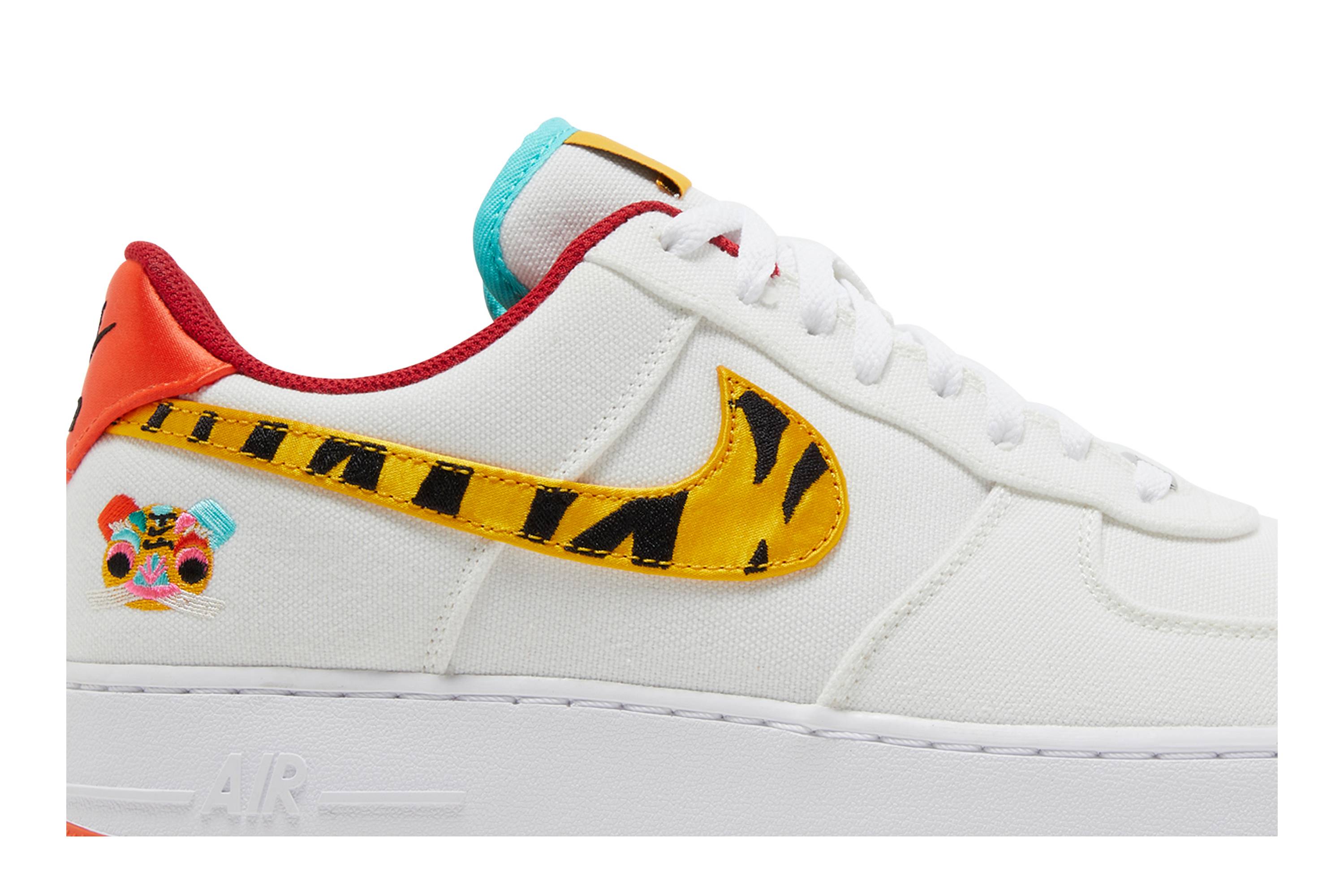 Order エアフォース1 ロー "寅年" (エアフォース1 ロー "トラドシ") DR0147-171