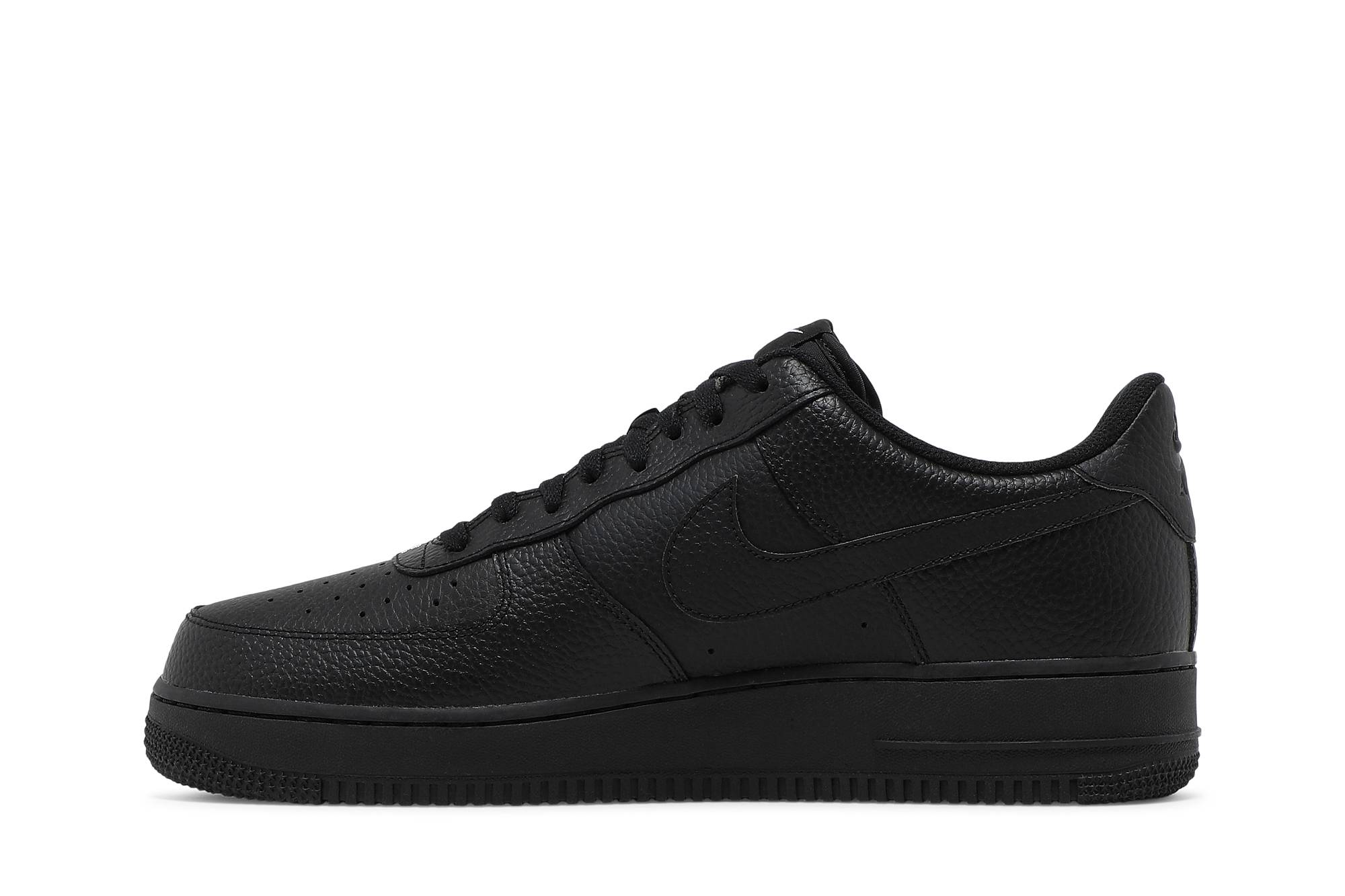 Lookbook Nike Air Force 1 Low Negro Negro Blanco AJ7280-002