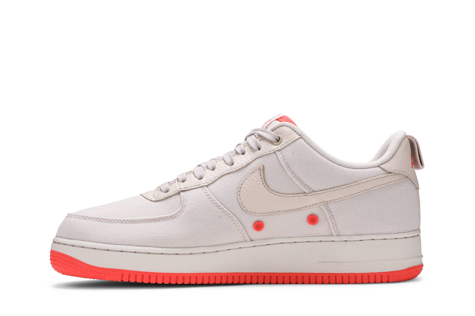 Lookbook Nike Air Force 1 Low Canvas Desert Sand 579927-001