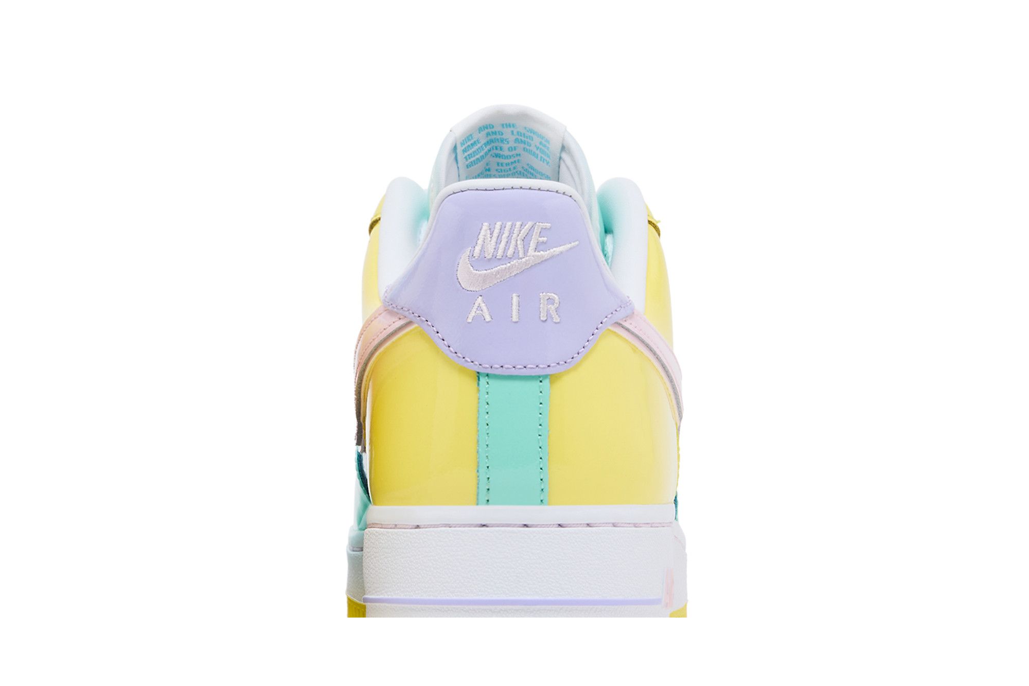 Sizing Nike Air Force 1 Low Easter (2026) IQ9706-701