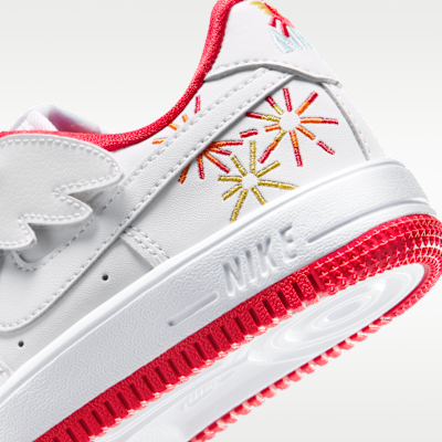 Cheap (PS) 耐克Air Force 1 Low简易穿脱 白/白/大学红/白 IQ1136-111