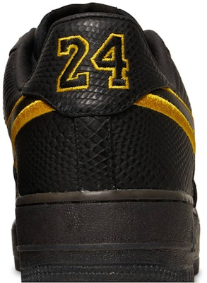 Black mamba 2024 air force 1