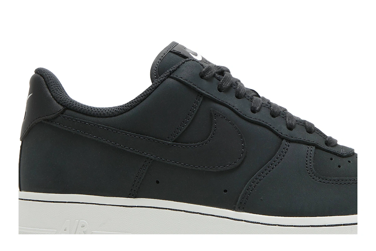 Nike Air Force 1 Low LX 'Off-Noir' DQ8571-001