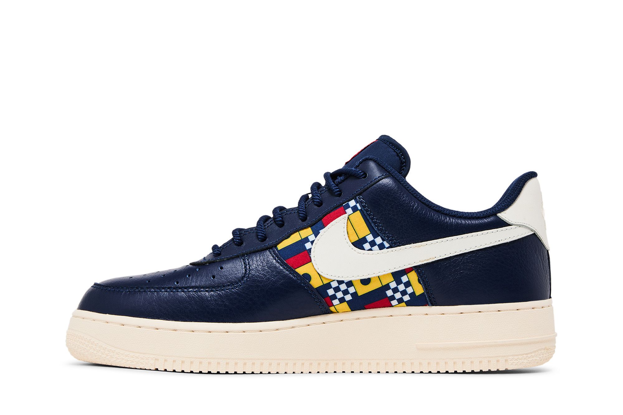 Lookbook Nike Air Force 1 Low Nautical Redux da Uomo AR5394-400