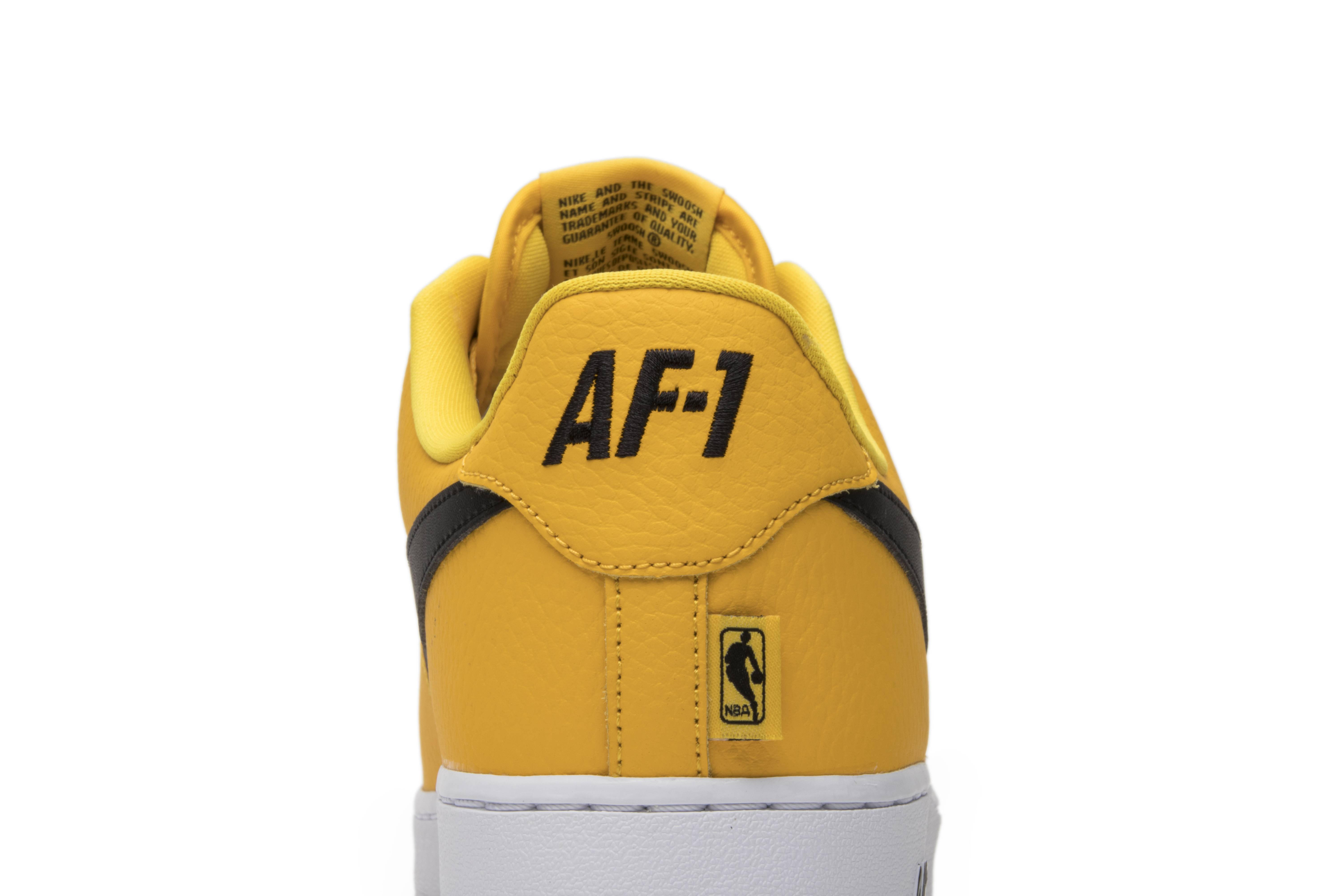 Buy Nike Air Force 1 Low NBA Amarillo 823511 701 Novelship