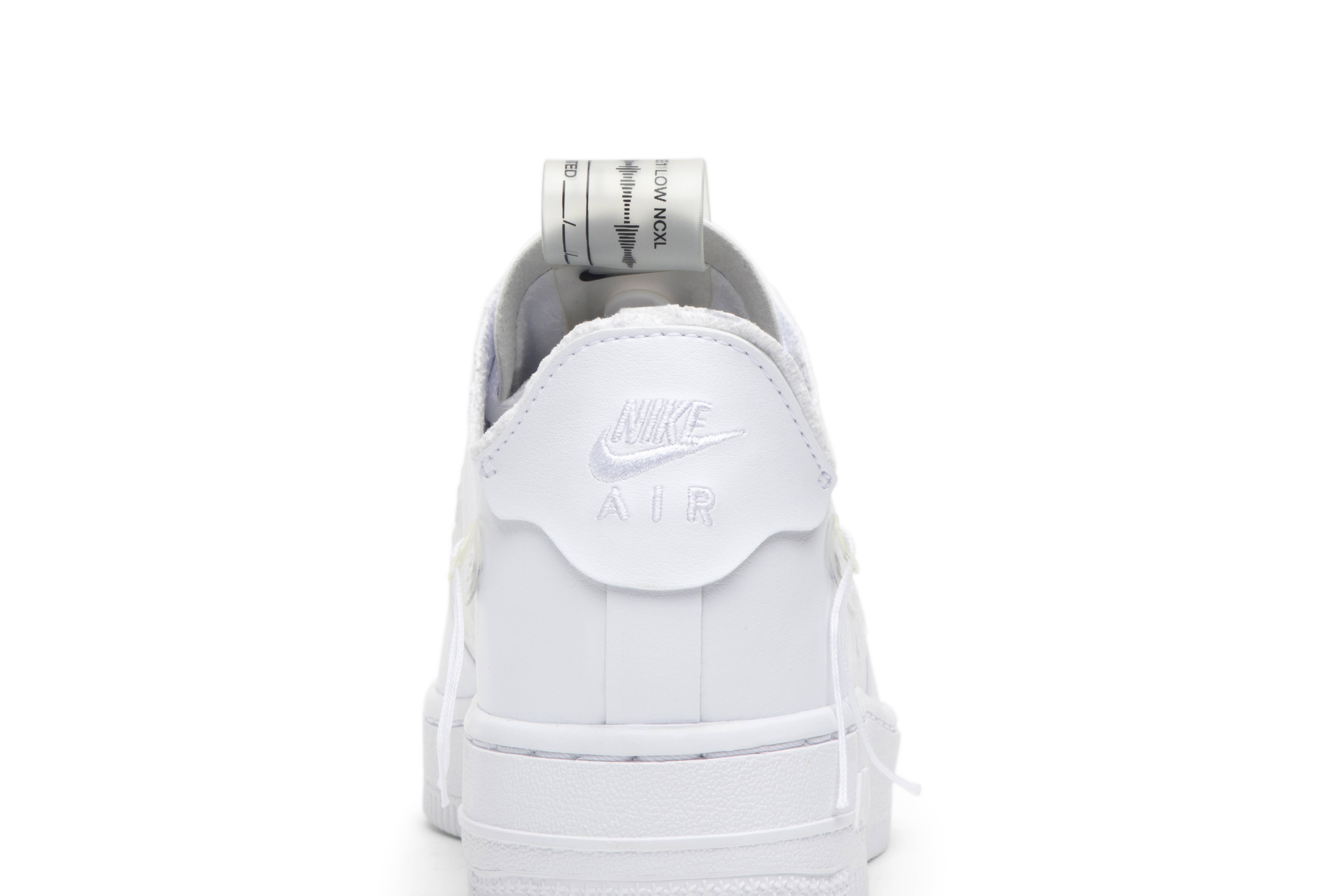Nike noise cancelling air force 1 clearance