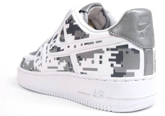 Nike air force 1 2025 digital camo