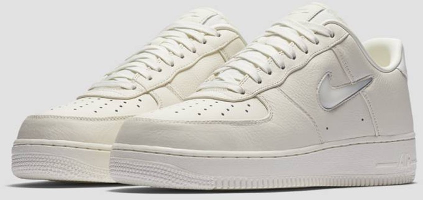 Nike Air Force 1 Low PRM 'Jewel' Sepatu Pria Wanita 941912-100 Purchase Nike Air Force 1 Low PRM 'Jewel' Sepatu Pria Wanita 941912-100