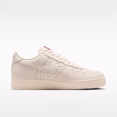 Nike Air Force 1 Low Retro Premium Sable Drift/Ivoire Pâle/Voile/Sable Drift IM5755-100 Lookbook Nike Air Force 1 Low Retro Premium Sable Drift/Ivoire Pâle/Voile/Sable Drift IM5755-100
