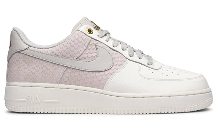 Order Nike Air Force 1 Low Sail Light Bone Oro Metálico 823511-100