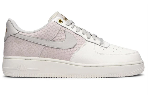Nike Air Force 1 Low Sail Light Bone Oro Metálico 823511-100 Order Nike Air Force 1 Low Sail Light Bone Oro Metálico 823511-100