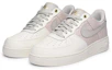 Lookbook Nike Air Force 1 Low Sail Light Bone Oro Metálico 823511-100