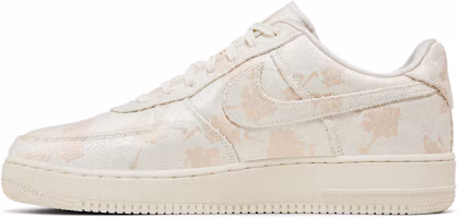Lookbook Nike Air Force 1 Low Satin Floral Bianco Avorio AT4144-100