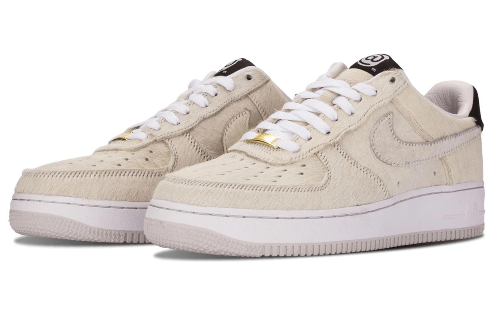 Lookbook Nike Air Force 1 Low Oso de Peluche Bearbrick 318775-102