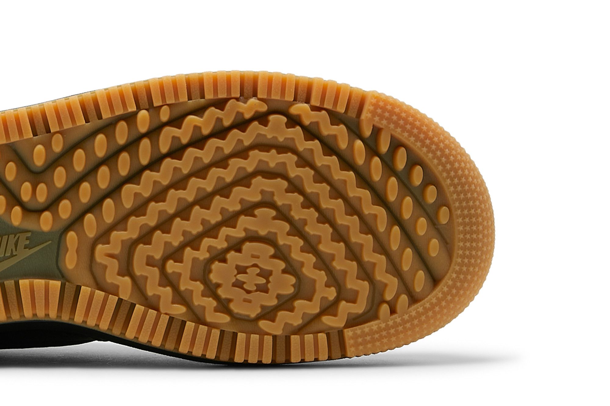 Sizing Nike Air Force 1 Luxe 'Black Gum' Lelaki Kasut Sneakers DB4109-001