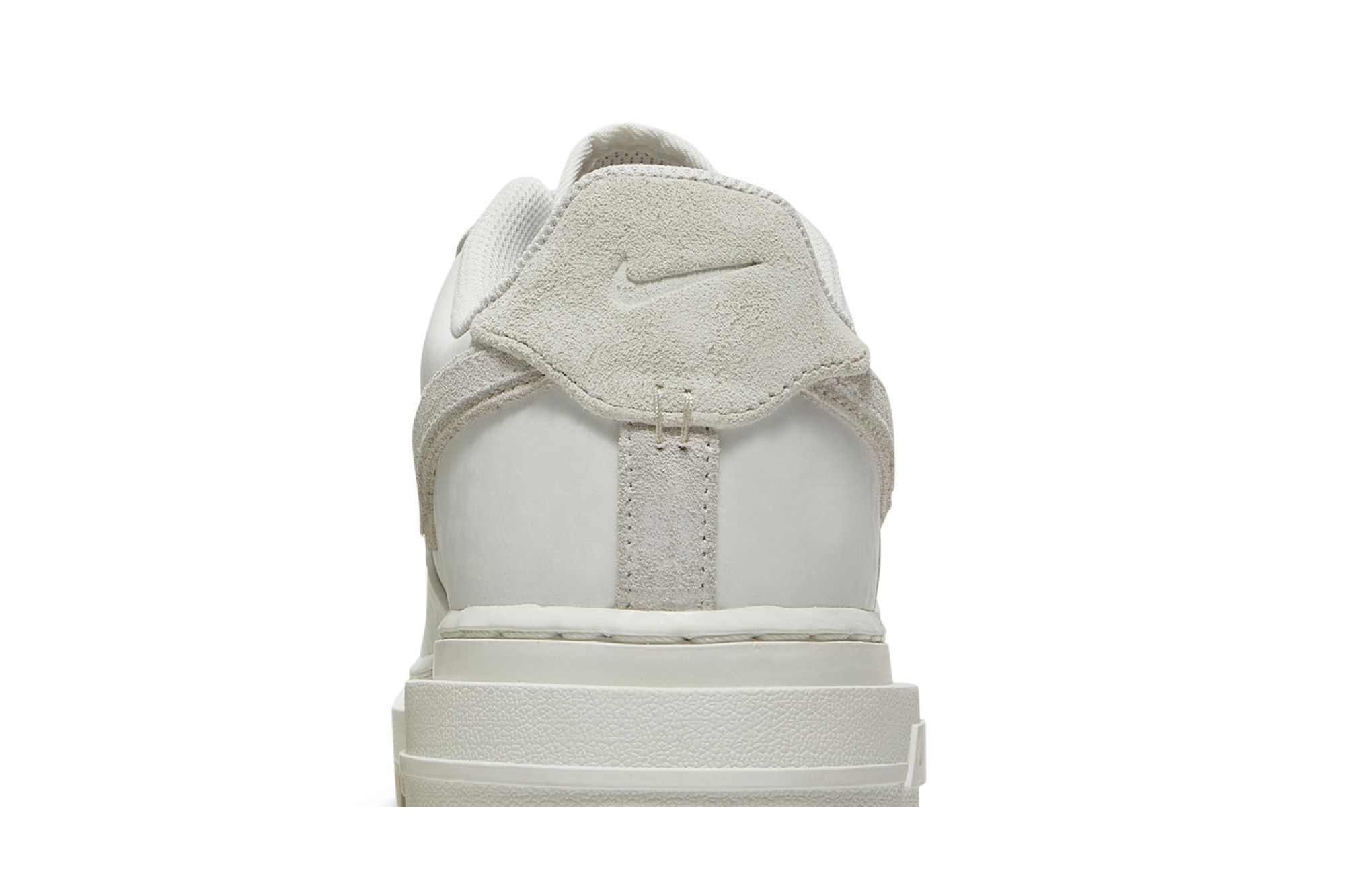 Cheap Nike Air Force 1 Luxe ''Triple White'' Herren/Damen Sneaker DD9605-100