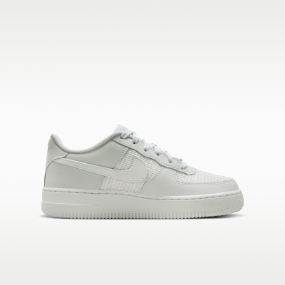 Lookbook Nike Air Force 1 LV8 2 Putih/Off White/Summit White IO9736-100