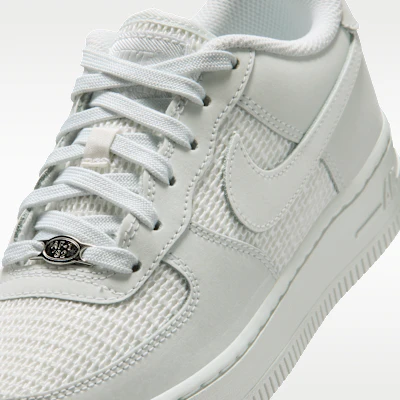 Nike Air Force 1 LV8 2 Putih/Off White/Summit White IO9736-100 Sizing Nike Air Force 1 LV8 2 Putih/Off White/Summit White IO9736-100