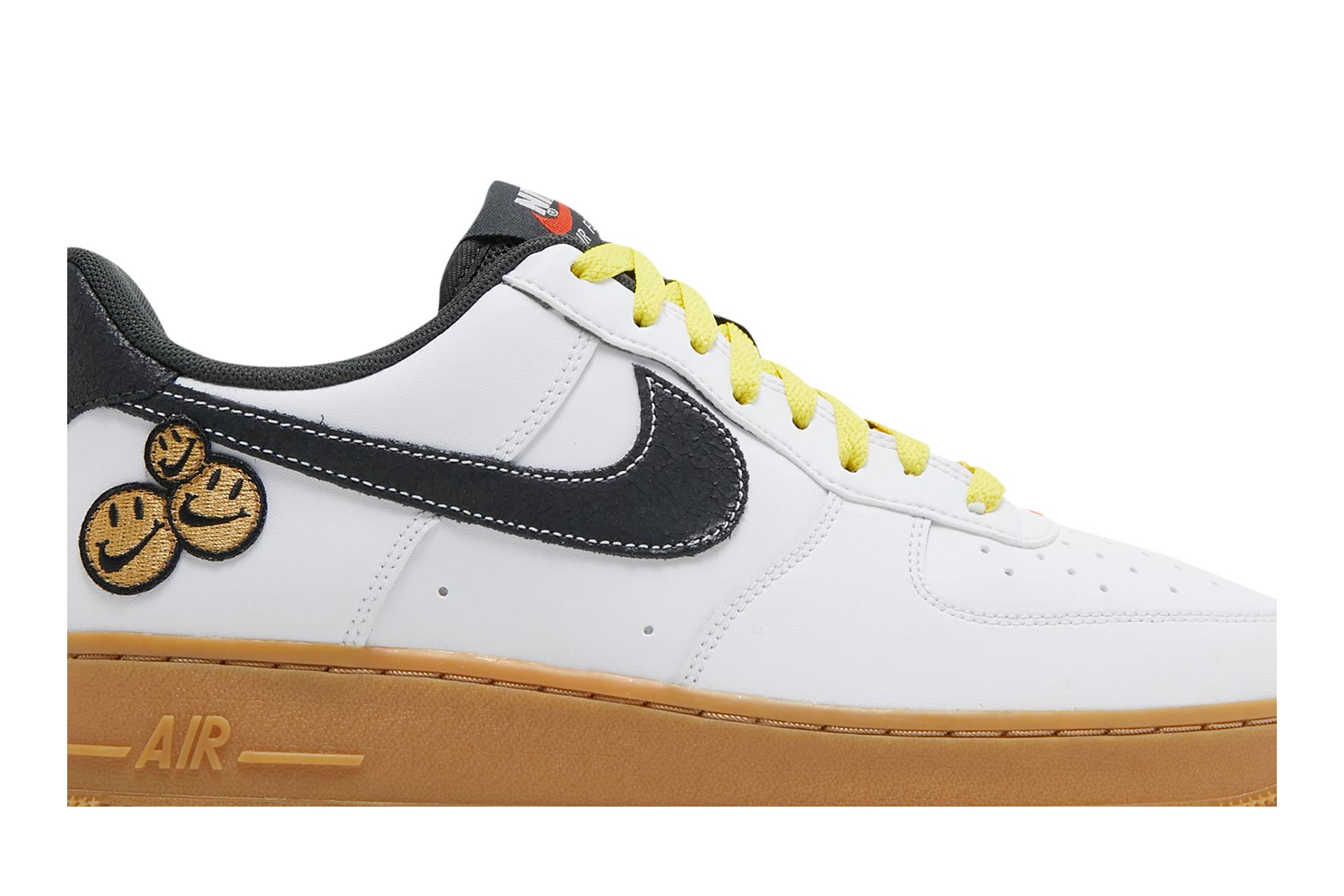Nike Air Force 1 LV8 'Go The Extra Smile' 圖 2