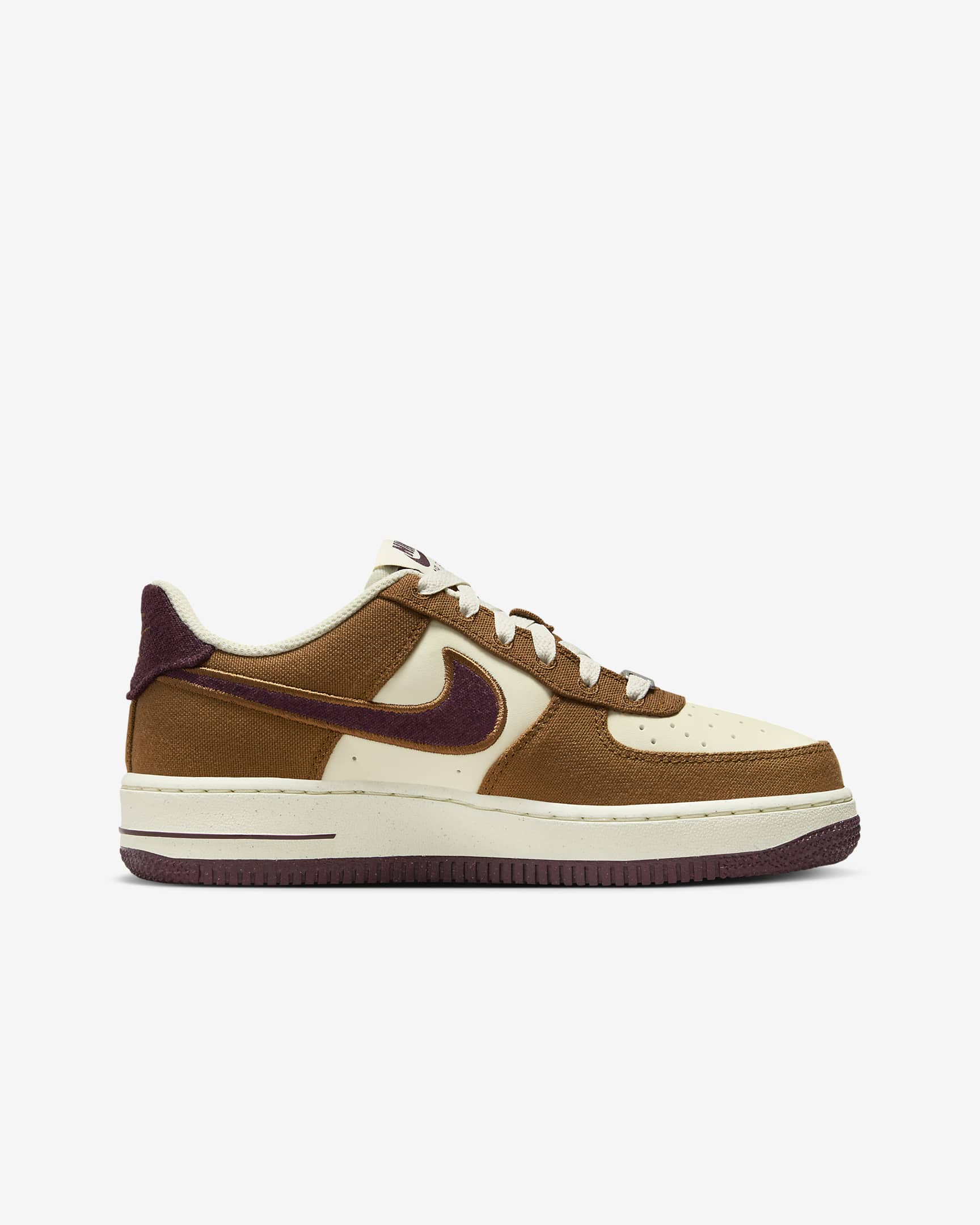 Lookbook (JR) Nike Air Force 1 LV8 'Light British Tan' Pria/Wanita Sneaker Tan Terang FN4731-200