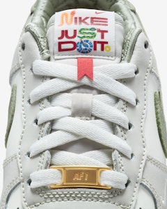 (JR) 온라인 전용 나이키 에어 포스 1 LV8 HV6000-131 1