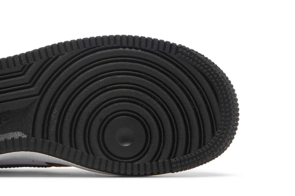 (Grade School) Nike Air Force 1 LV8 'Team Red' FD0300-600