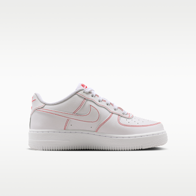 Lookbook Nike Air Force 1 LV8 Putih/Merah Universiti IB5688-100