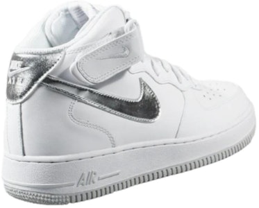 耐克空军一号中帮'07'白银' 315123-109 Shop 耐克空军一号中帮'07'白银' 315123-109