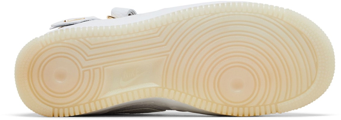 ナイキ エアフォース1 ミッド CMFT VC ホワイト AO9298-100 Shop ナイキ エアフォース1 ミッド CMFT VC ホワイト AO9298-100