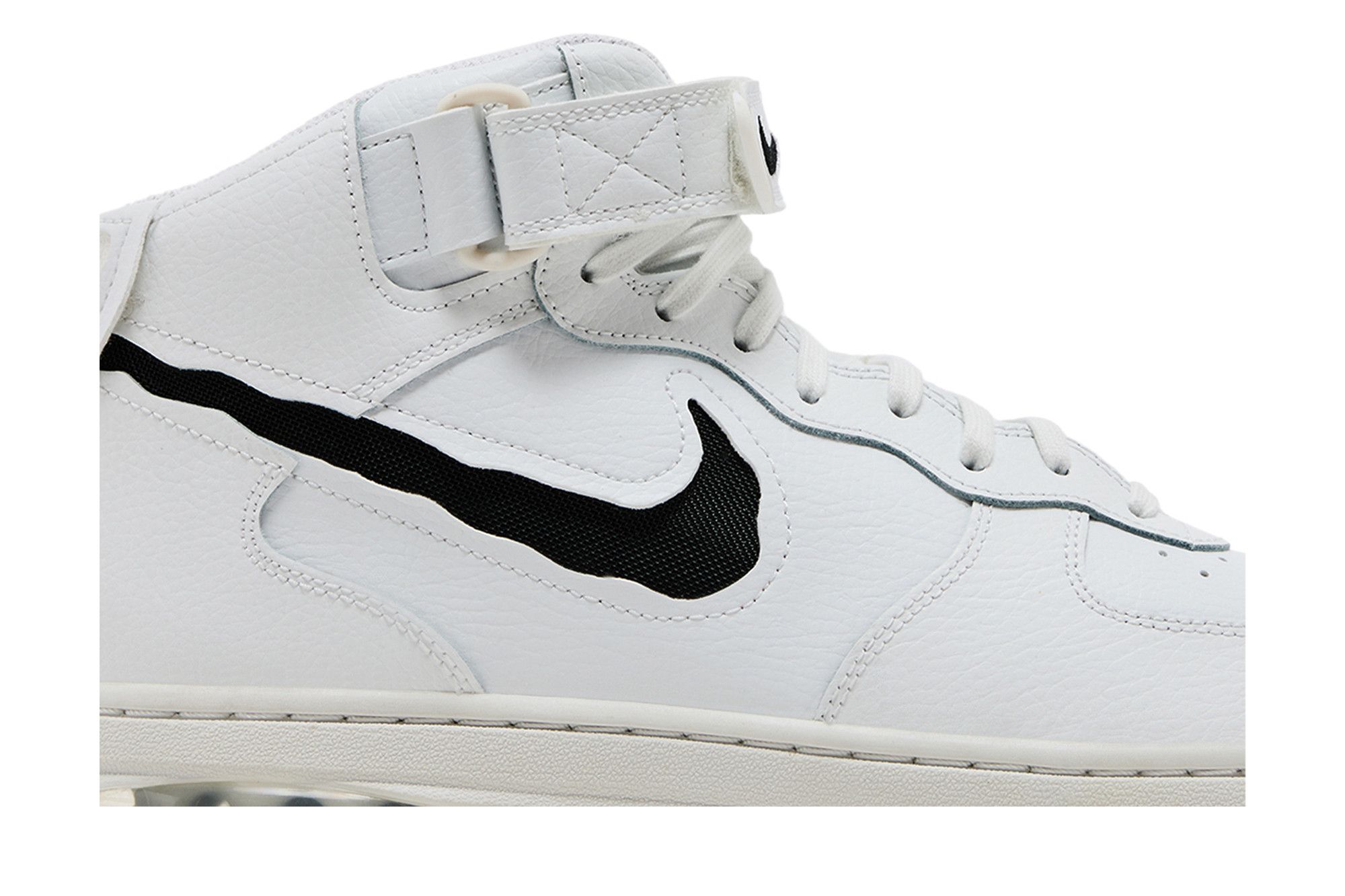 Order Nike Air Force 1 Mid Evo 'Putih Hitam' FB1374-101