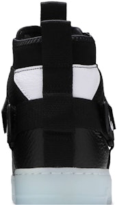 Nike Air Force 1 Mid Utility 'Hitam Biru Setengah' AQ9758-001 Sizing Nike Air Force 1 Mid Utility 'Hitam Biru Setengah' AQ9758-001