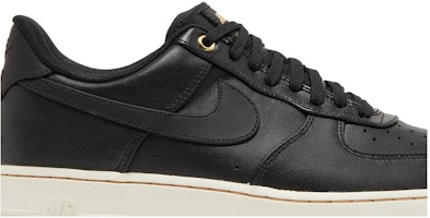 Nike Air Force 1 Premium 'Black Pack' Hitam CU6675-001 Order Nike Air Force 1 Premium 'Black Pack' Hitam CU6675-001