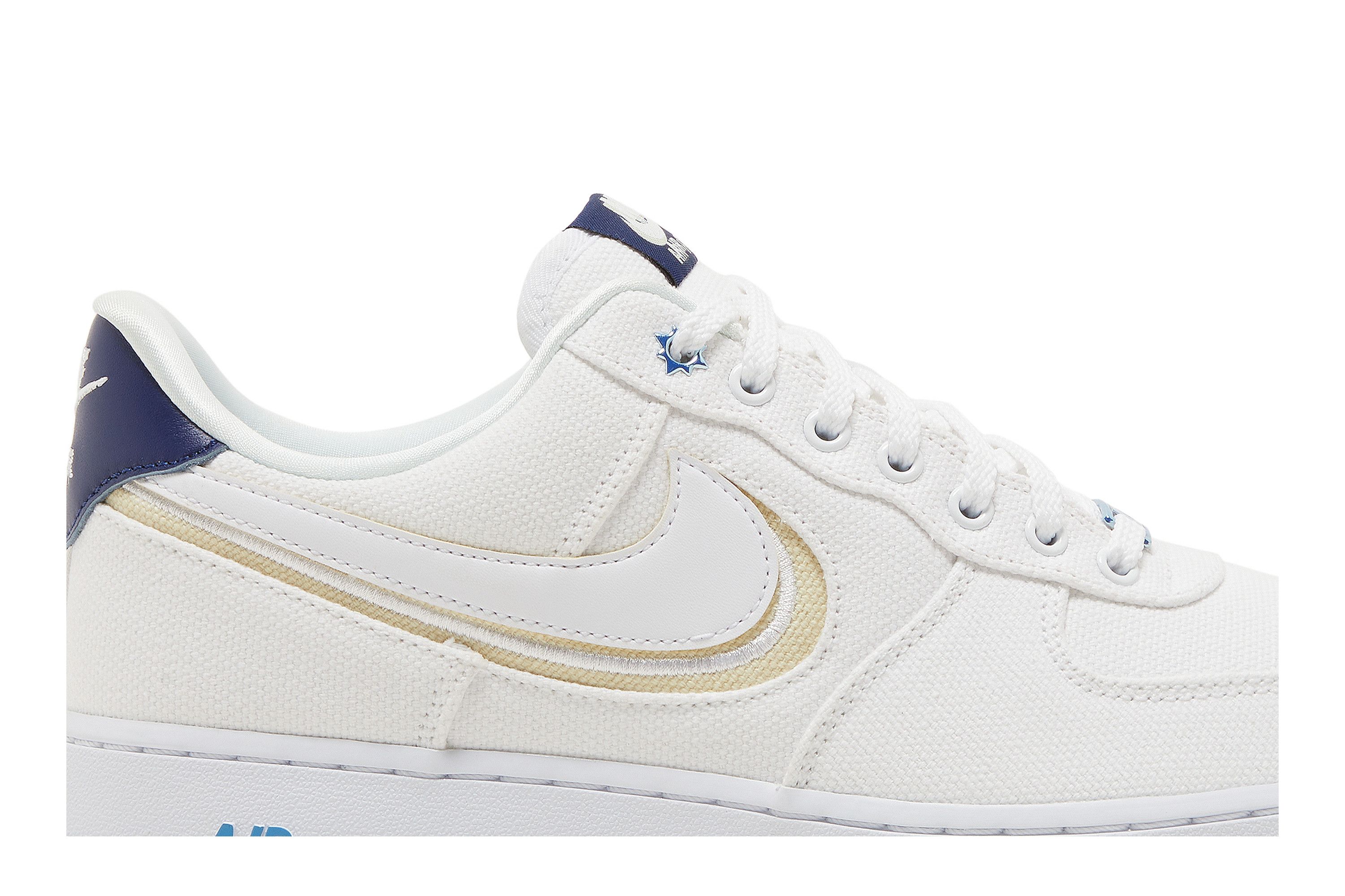Lookbook Nike Air Force 1 Premium 'Putih Fossil' DB3541-100