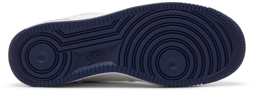 Nike Air Force 1 Premium 'Putih Fosil' DB3541-100 Shop Nike Air Force 1 Premium 'Putih Fosil' DB3541-100