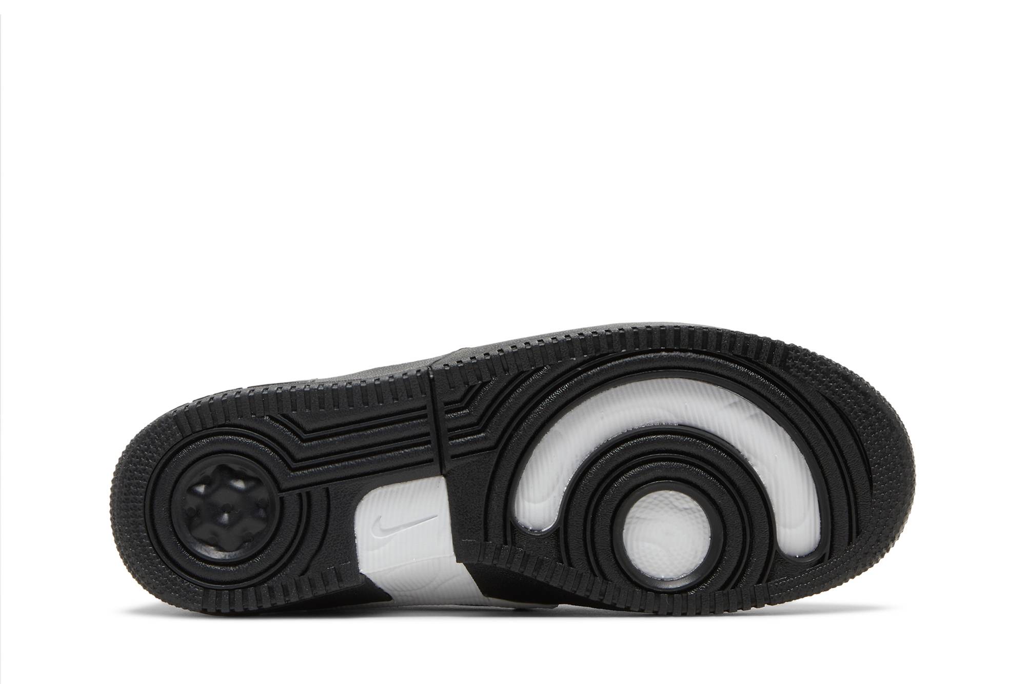 Shop Nike Air Force 1 React 'Negro Blanco' DM0573-002