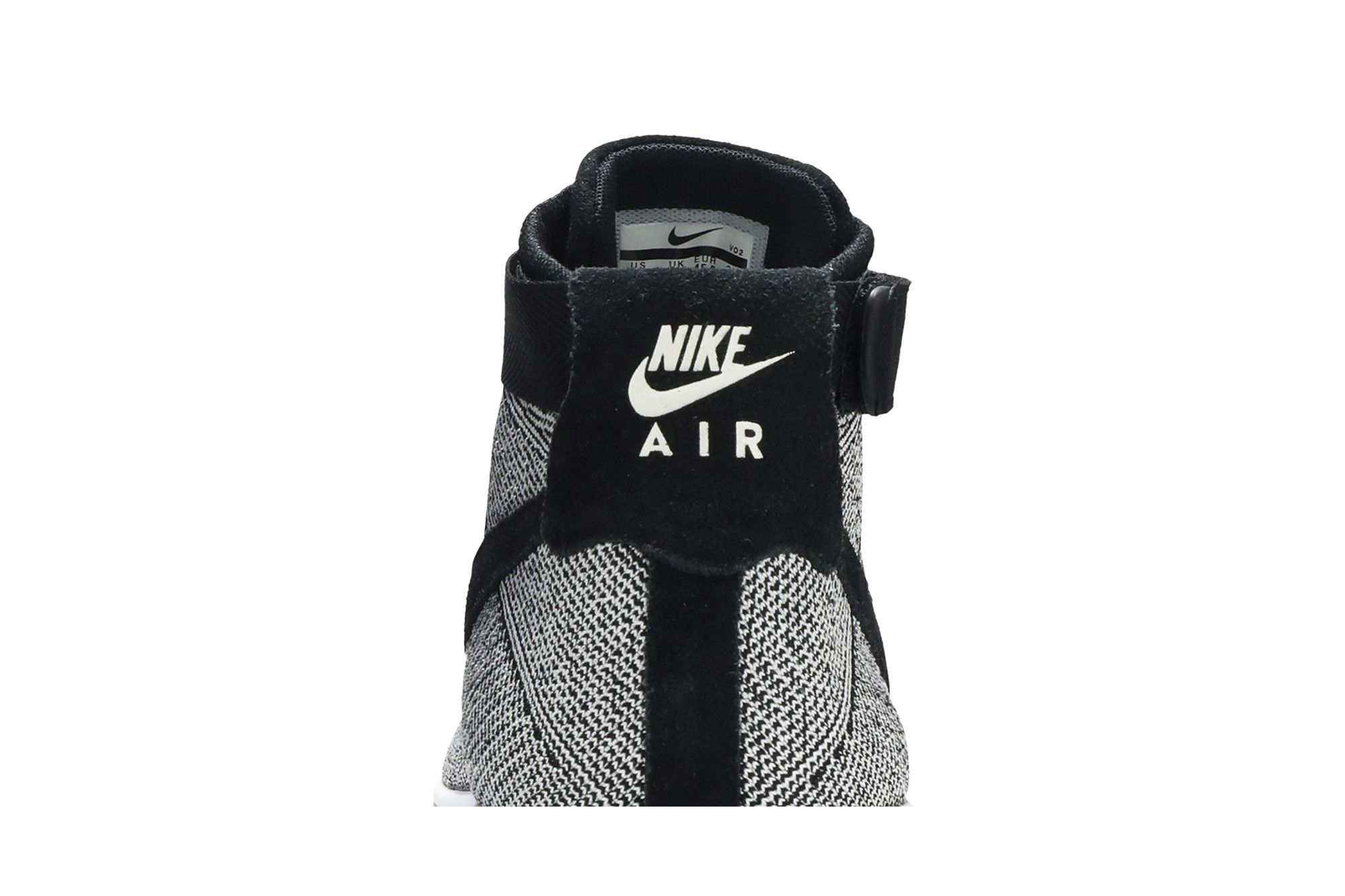 Sizing Nike Air Force 1 Ultra Flyknit Mid Nero/Nero ‘Bianco 817420-005