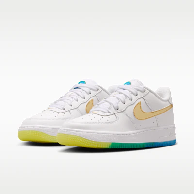 (JR) Nike Air Force 1 白色/湛藍/音速黃/金屬金 IR3538-100 Purchase (JR) Nike Air Force 1 白色/湛藍/音速黃/金屬金 IR3538-100