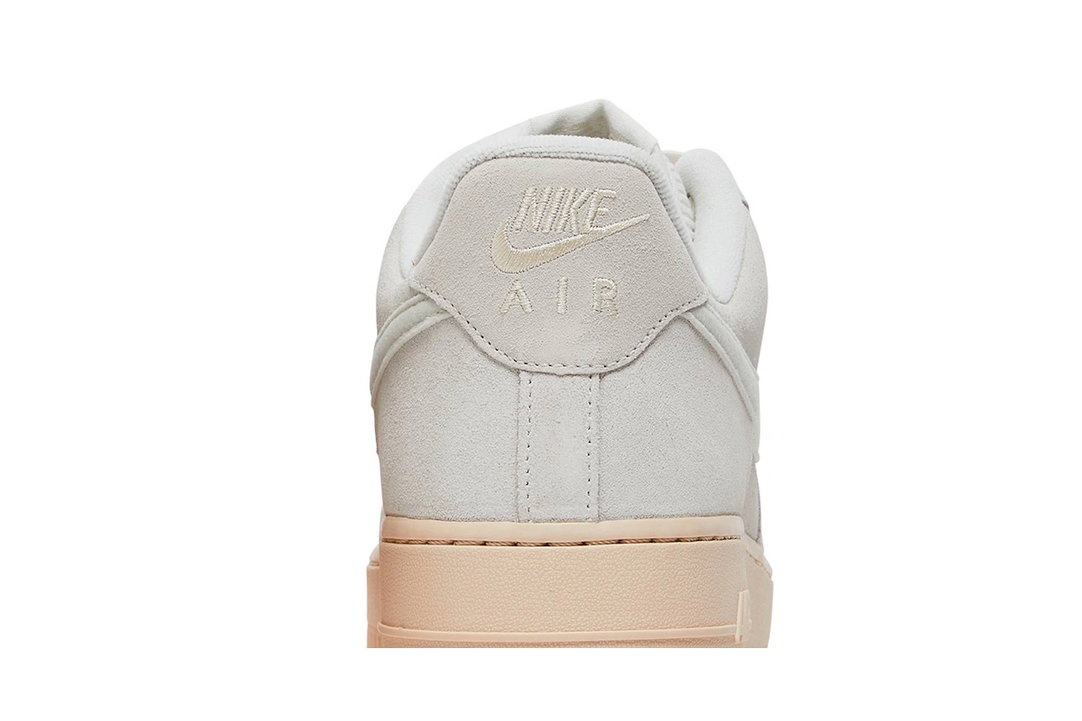Nike Air Force 1 Winter Premium 'Summit White' DO6730-100