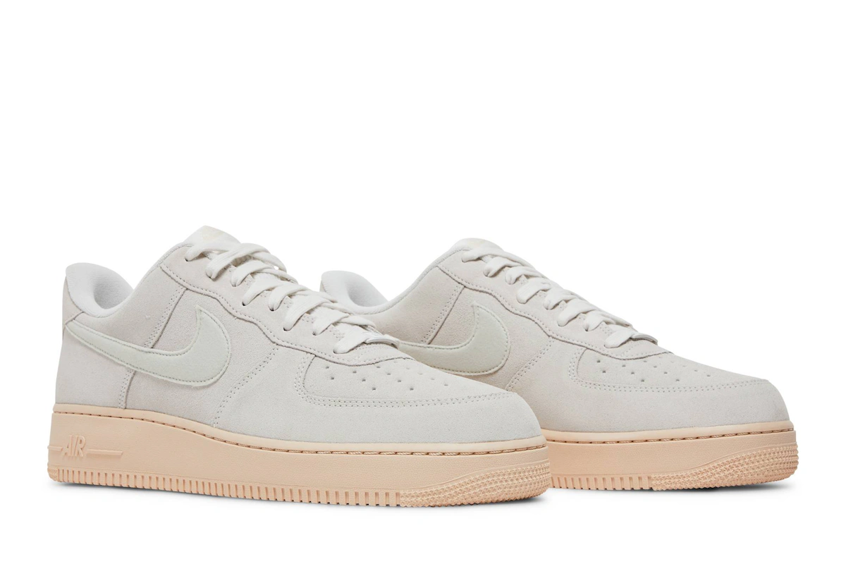 Nike Air Force 1 Winter Premium 'Summit White' DO6730-100