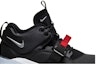 Order Nike Air Force 270 'Hitam Putih' AH6772-001
