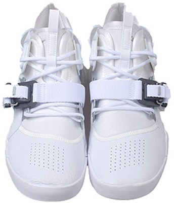 耐克 Air Force 270 '金属银' AH6772-100 Shop 耐克 Air Force 270 '金属银' AH6772-100