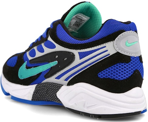 Nike Air Ghost Racer 'Hyper Jade' Sneakers Pria AT5410-001 Lookbook Nike Air Ghost Racer 'Hyper Jade' Sneakers Pria AT5410-001