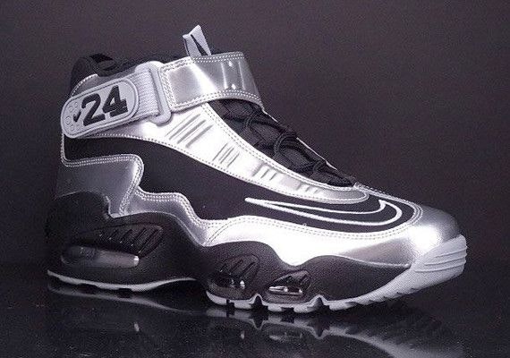 耐克Air Griffey Max 1 '黑色金属' 354912-011 Buy 耐克Air Griffey Max 1 '黑色金属' 354912-011