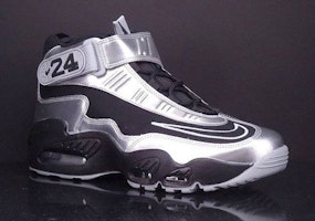 Nike Air Griffey Max 1 'Black Metallic' 354912-011 Nike Air Griffey Max 1 'Black Metallic' 354912-011
