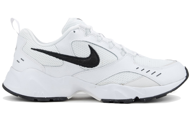 Order Nike Air Heights 'Putih Hitam' AT4522-101