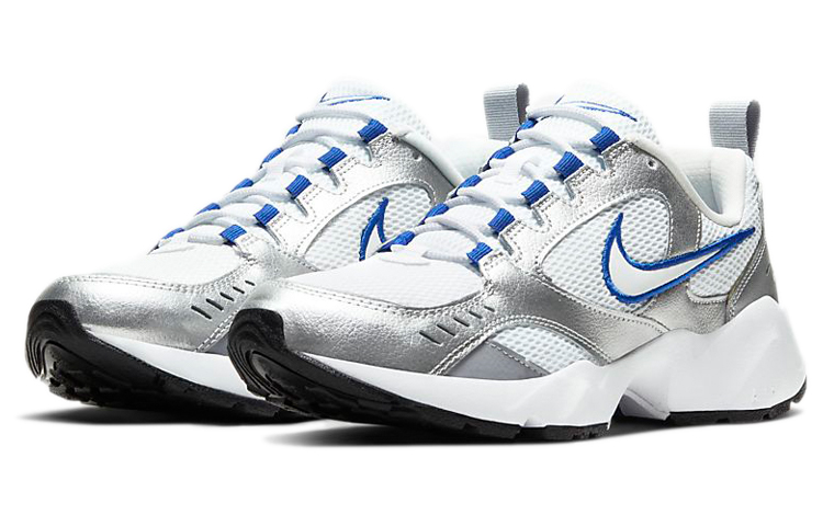 Lookbook Nike Air Heights 'Putih Racer Blue' AT4522-103