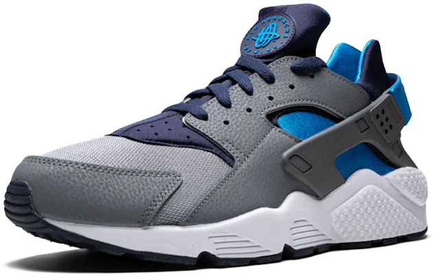 耐克 Air Huarache 灰色鞋款 318429-044 Lookbook 耐克 Air Huarache 灰色鞋款 318429-044