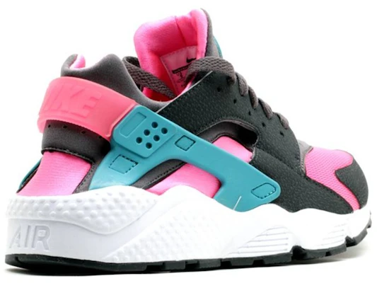 ナイキ エア ハラチ "ハイパーピンク" 318429-600 Lookbook ナイキ エア ハラチ "ハイパーピンク" 318429-600