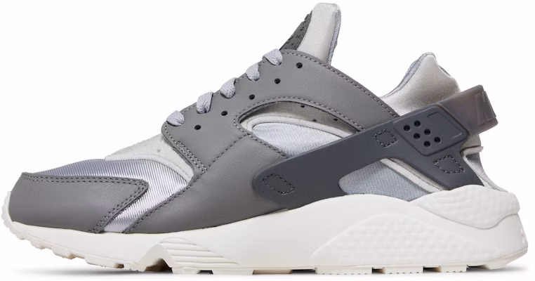 耐克 Air Huarache '浅烟灰' FB8988-001 Lookbook 耐克 Air Huarache '浅烟灰' FB8988-001